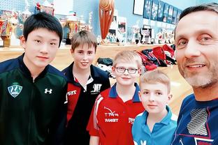 创造历史！13岁滑板小将崔宸曦成中国亚运史上最小冠军！